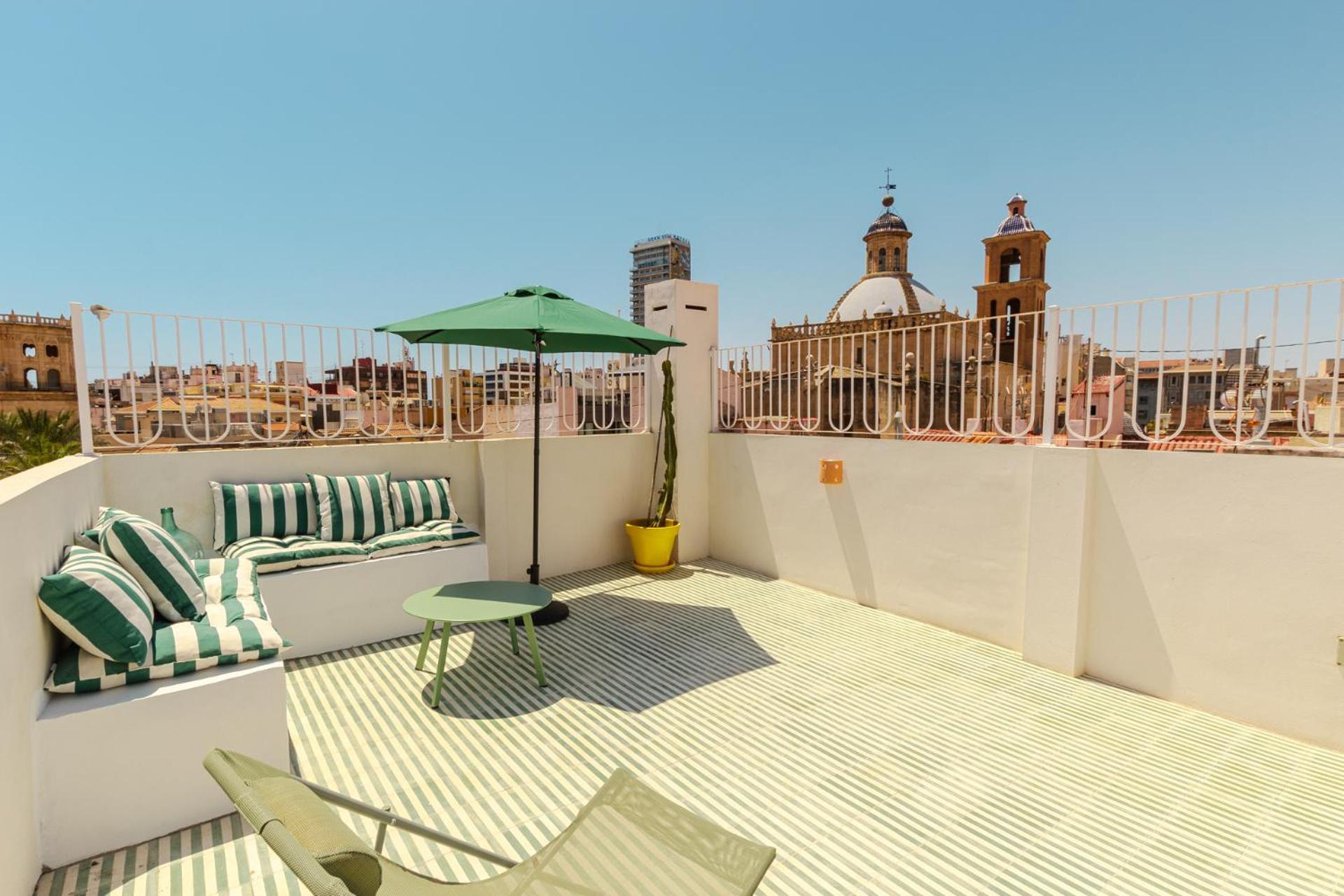 Penthouse With Breathtaking Views Of Heart Of Alicante Exterior foto